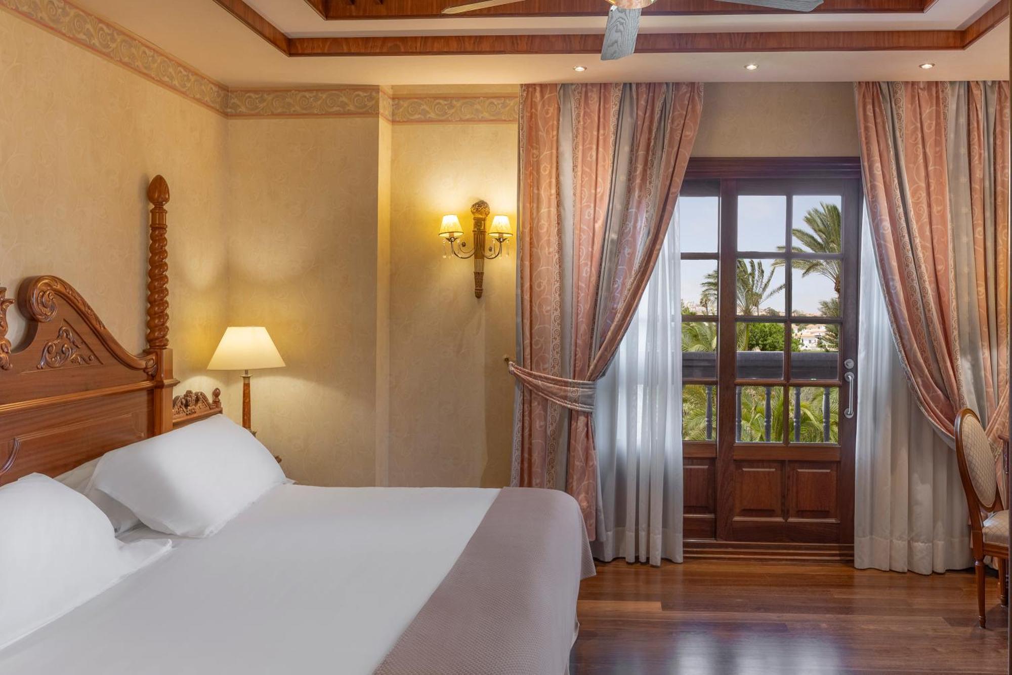 Elba Palace Golf Boutique Hotel - Adults Only Caleta De Fuste Bagian luar foto