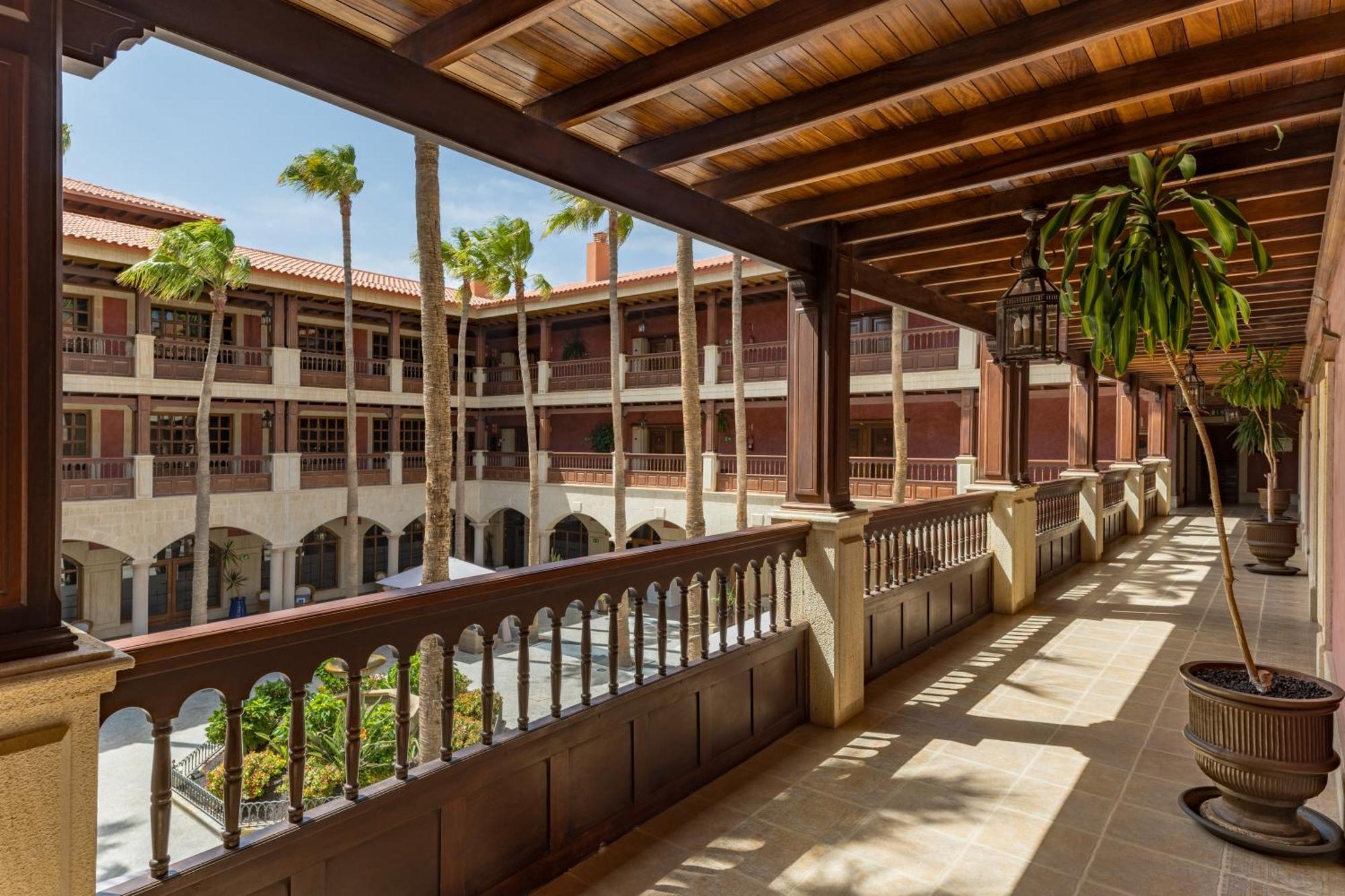 Elba Palace Golf Boutique Hotel - Adults Only Caleta De Fuste Bagian luar foto