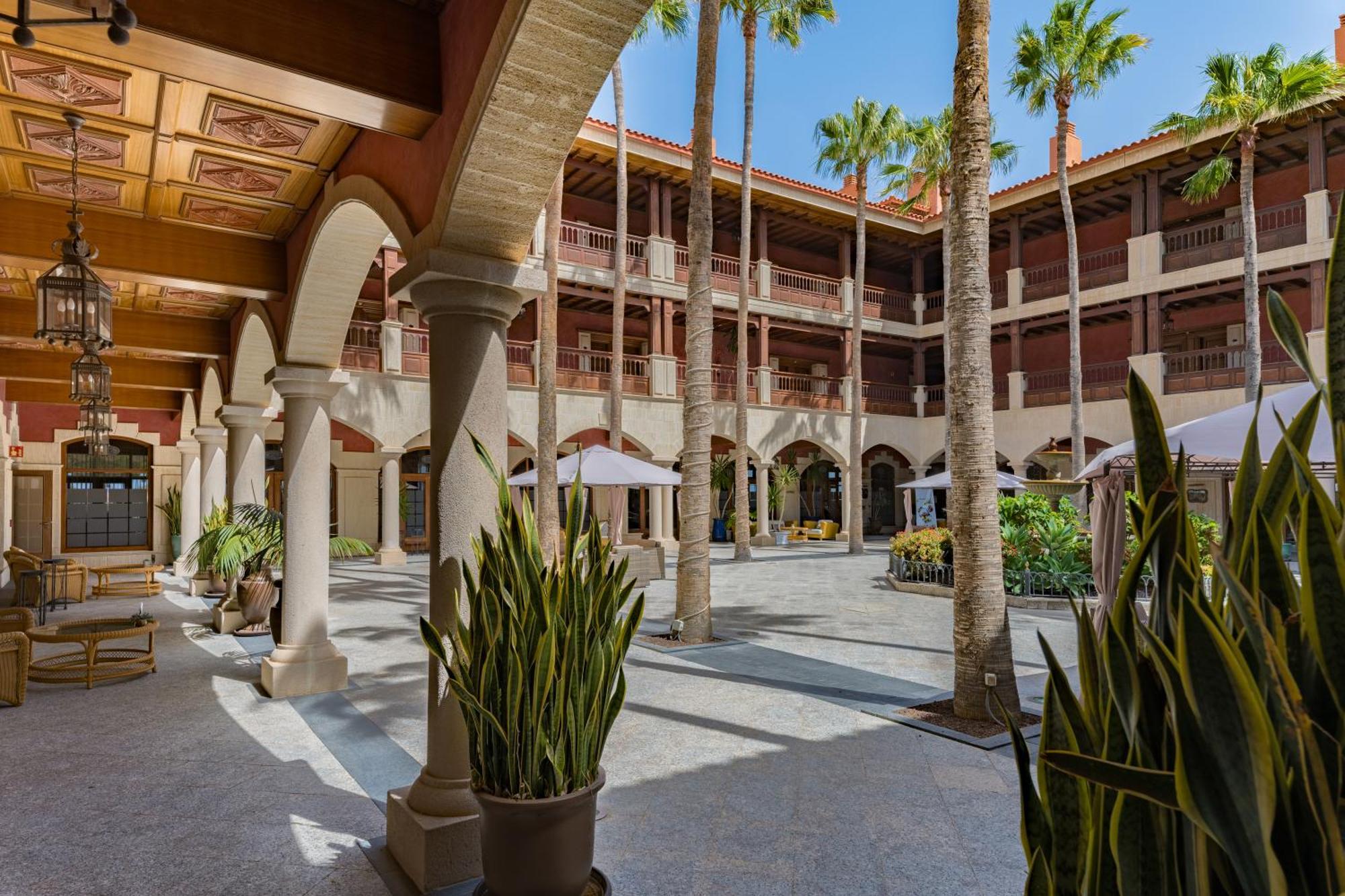 Elba Palace Golf Boutique Hotel - Adults Only Caleta De Fuste Bagian luar foto
